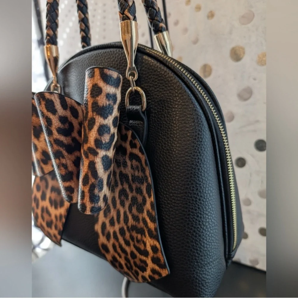 Crossi Satchel and Coin Bag • STUNNING - Picture 2 of 10
